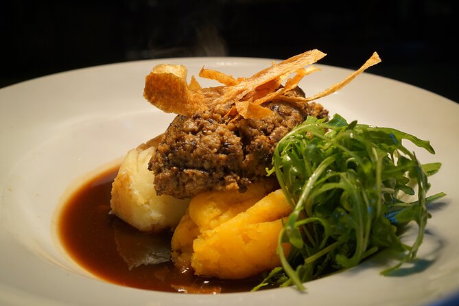 Edinburgh Luxury Private Food & Drink Tour with Eat Walk Tours - Why the price makes sense for the right traveler