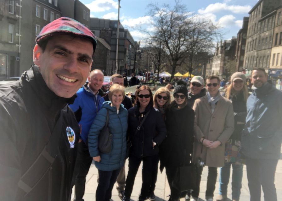 Edinburgh: Mountebank Comedy Walk - Crowd work, roasting, and why the group stays engaged