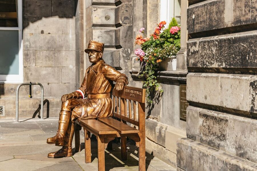 Edinburgh: Old Town History and Tales Walking Tour - Harry Potter inspirations you can actually spot