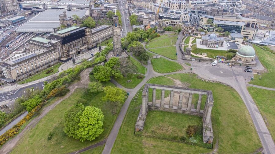 Edinburgh: Old Town History Walking Tour - Key highlights worth your attention