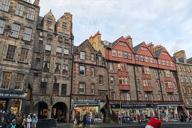 Edinburgh Outlander Self-Guided Private Tour - Getting started at 477B Lawnmarket, then ending near Holyrood