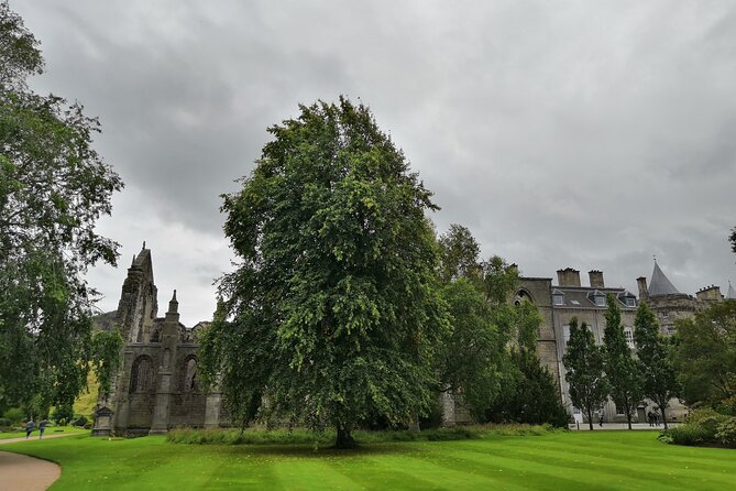 Edinburgh Outlander Self-Guided Private Tour - Calton Hill and the faerie-hill connection