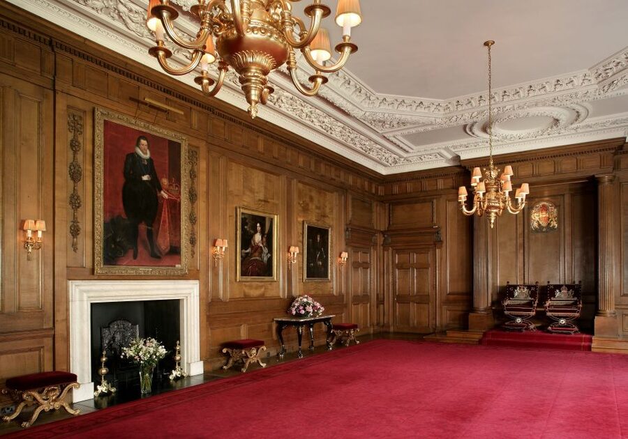 Edinburgh: Palace of Holyroodhouse Entry Ticket - Tickets and timing that keep the visit stress-free