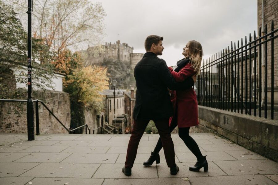 Edinburgh: Photo Shoot with a Private Vacation Photographer - Turning Your Edinburgh Day Into Photos You Will Actually Use