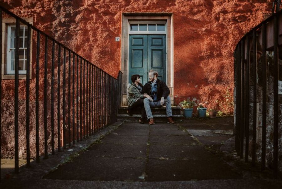 Edinburgh: Photo Shoot with a Private Vacation Photographer - Practical Tips That Make Your Photos Look Better