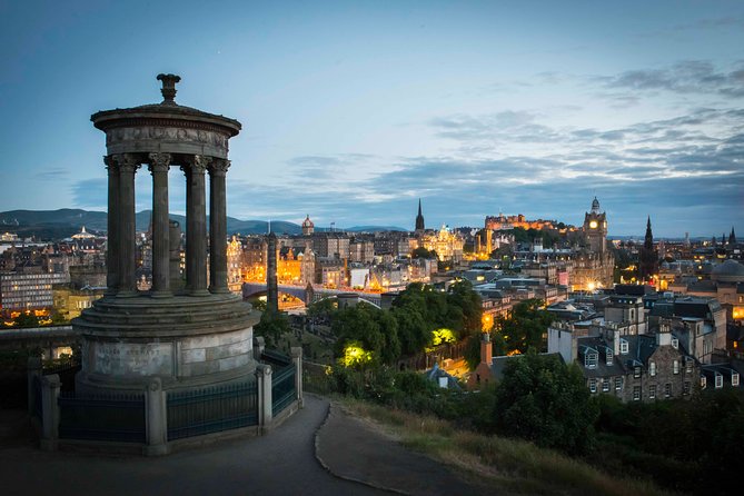 Edinburgh Photography Masterclass - Private Photography Lesson - Night photography settings: f-stop, shutter speed, ISO, and focusing