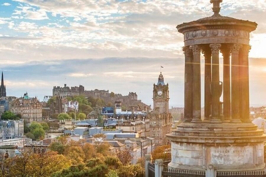 Edinburgh: Private Guided Customized Walking Tour - Picking the right length, from 2 hours to a full 8