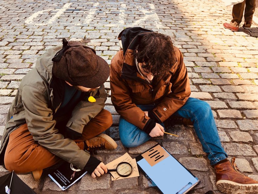 Edinburgh: Private Sherlock Holmes Adventure Tour Challenge - What you learn, and how Conan Doyle ties the dots