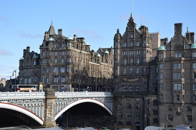Edinburgh Private Tour with a Local - Highlights & Hidden Gems - Scott Monument and the UNESCO City of Literature angle