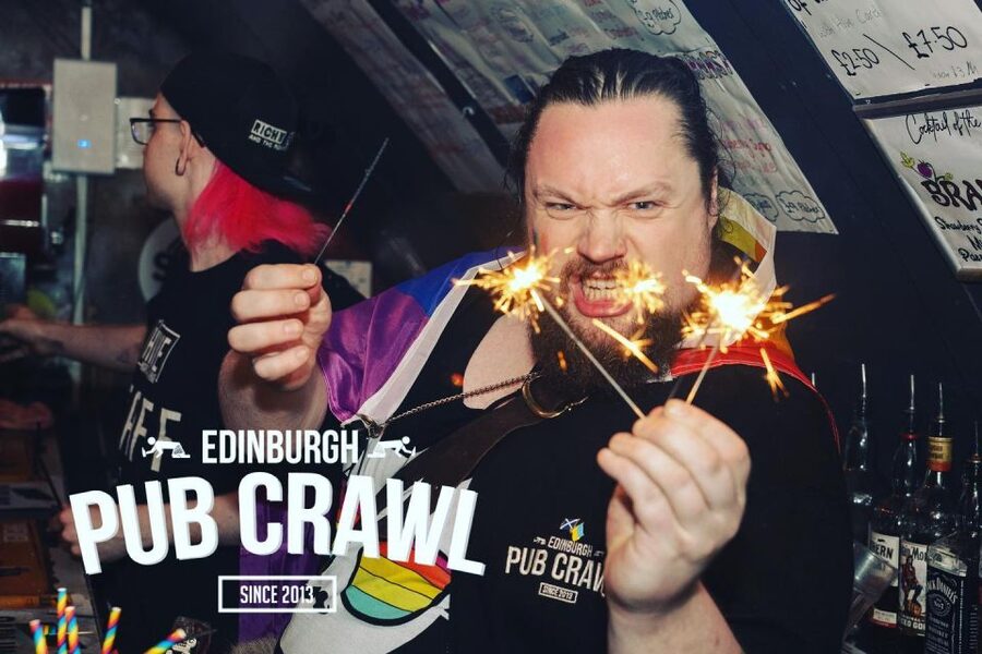 Edinburgh: Pub Crawl 7 Bars with 6 Shots - Practical tips before you go, so the night stays fun