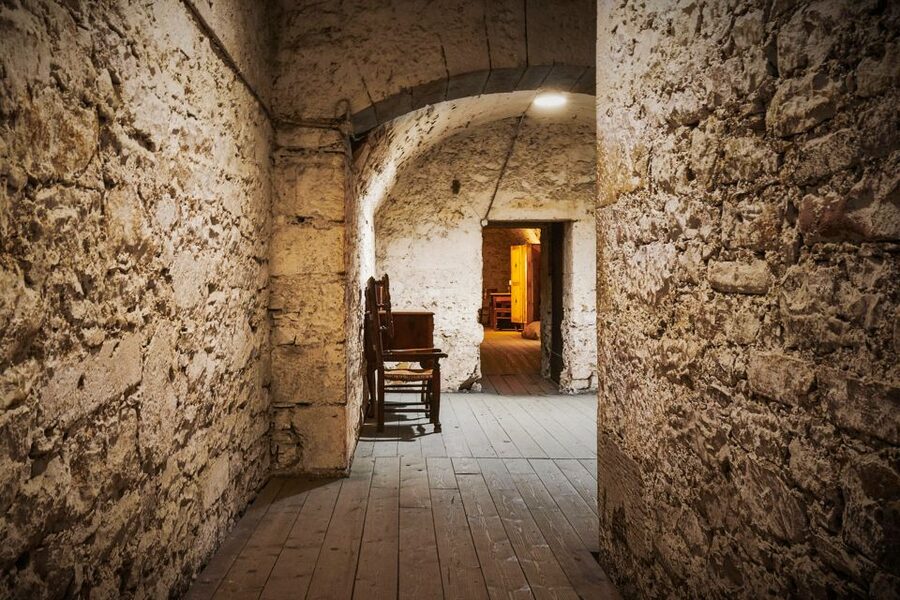 Edinburgh: Real Mary King's Close Guided Tour - Price value around $38 for a guided entrance experience