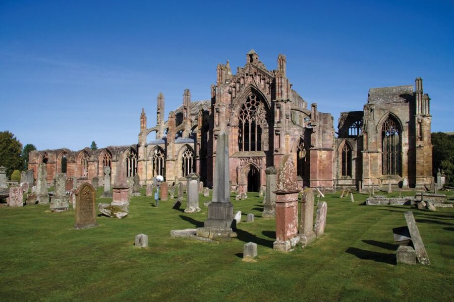 Edinburgh: Rosslyn Chapel, Borders & Glenkinchie Distillery - Rosslyn Chapel: the carvings behind the Da Vinci Code buzz