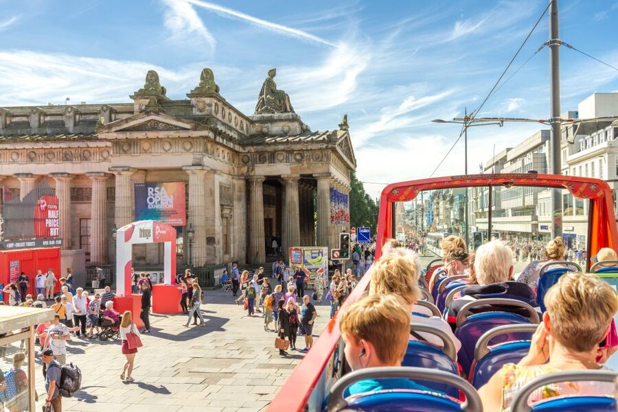 Edinburgh: Royal Attractions with Hop-On Hop-Off Bus Tours - How to chain your two days efficiently