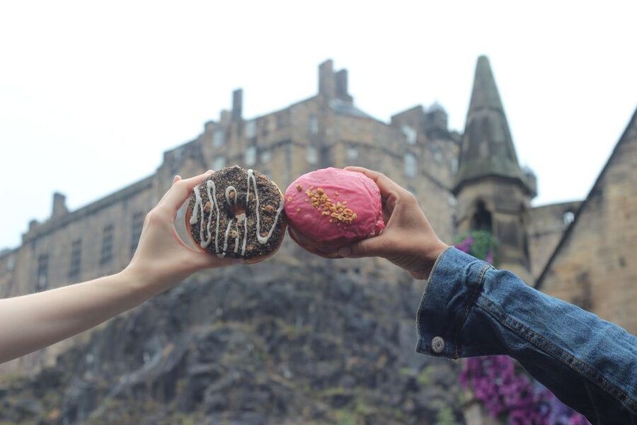Edinburgh: Royal Mile Donut Tour with Donut Tastings - Why a Royal Mile donut tour feels like the right kind of sightseeing