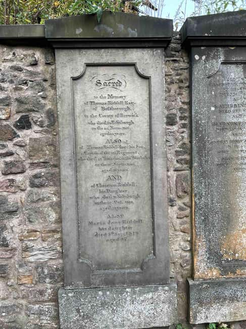 Edinburgh's Dark and Hidden History Walking Tour ☠️ - Key highlights you will actually feel on this tour