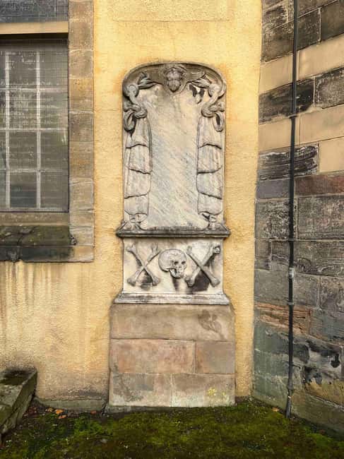 Edinburgh's Dark and Hidden History Walking Tour ☠️ - Covenanters’ Prison: when the walk turns heavy