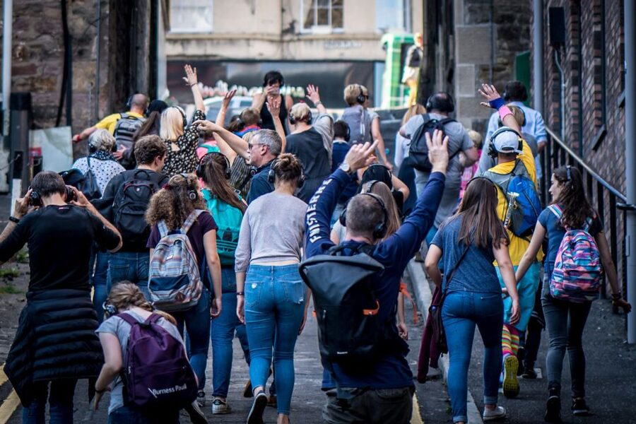 Edinburgh: Silent Disco Adventure Tour - Music, Dance Moves, and That Moment When You Stop Overthinking