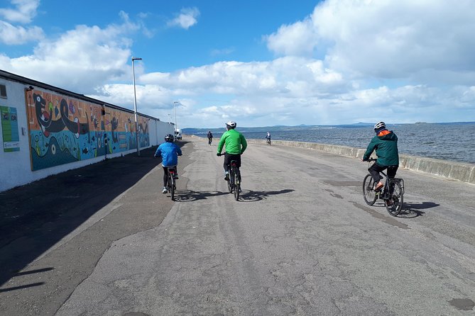 Edinburgh Sky to Sea Bike or E-Bike Tour with Transfer by TBC - Manual or e-bike: the climbs are short, but you should expect them