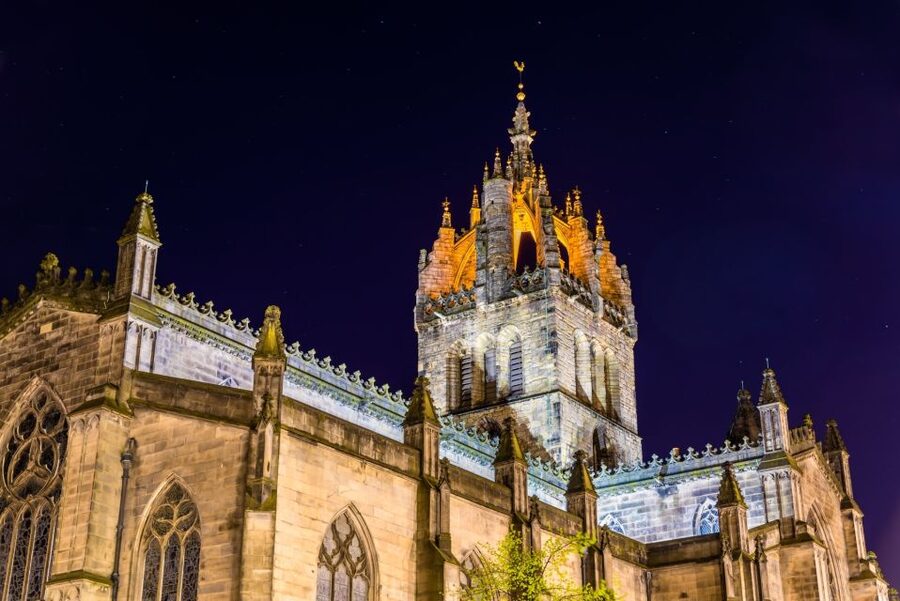 Edinburgh: The Dark Side Walking Tour - Who this walking tour suits best