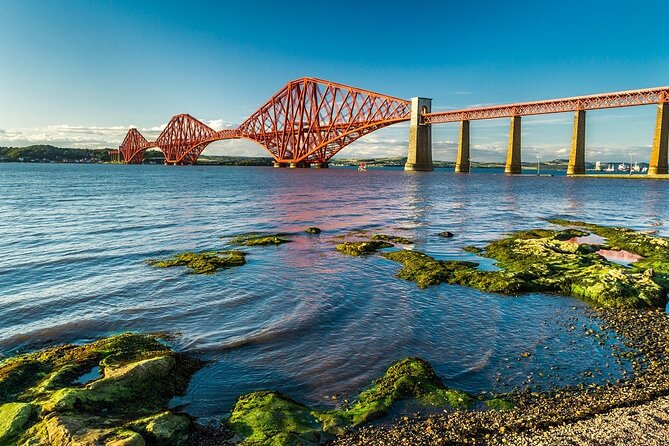 Edinburgh: The Outlander, Palaces & Jacobites Tour - Culross: Cranesmuir streets, Claire’s herb garden, and a stop for snacks