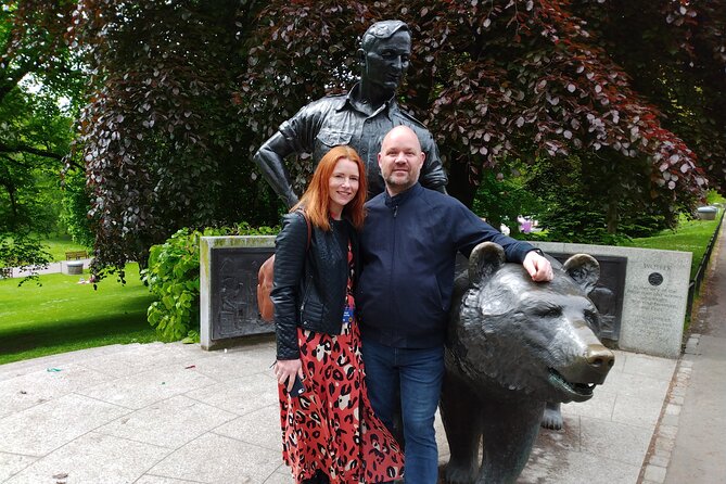 Edinburgh: The People's Story - Private Walking Tour - Stop 4 at Greyfriars Bobby: the candlemakers and the life behind the legend