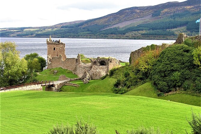 Edinburgh to Inverness Private Transfer with Tour on the way - Price and value for a group of up to 6