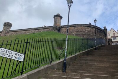 Edinburgh Unveiled: Luxury Private Driving Tour of Edinburgh