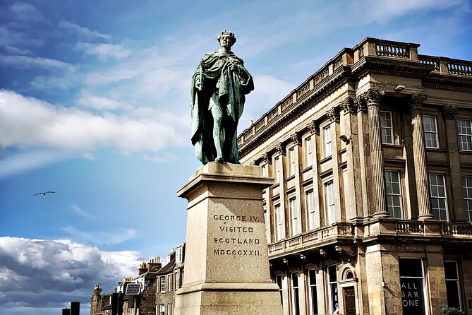 Enchanting Edinburgh: Half-Day Walking Tour with Local Guide - Why the tour’s private format feels like a better deal