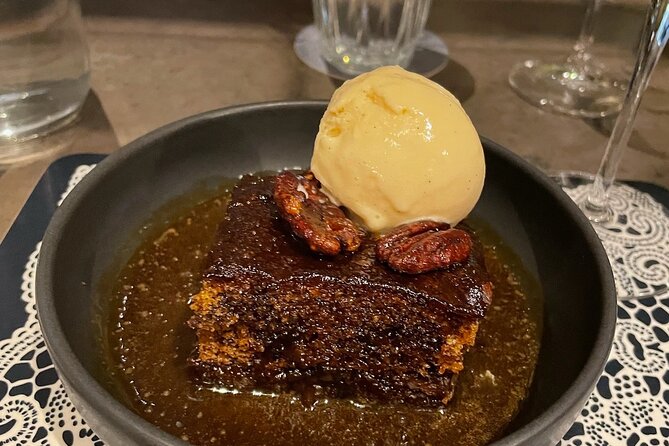 Explore Edinburgh's Asian Quarter & Local Scottish Cuisine - Old College finale and your dessert debrief, with Edinburgh and London ideas