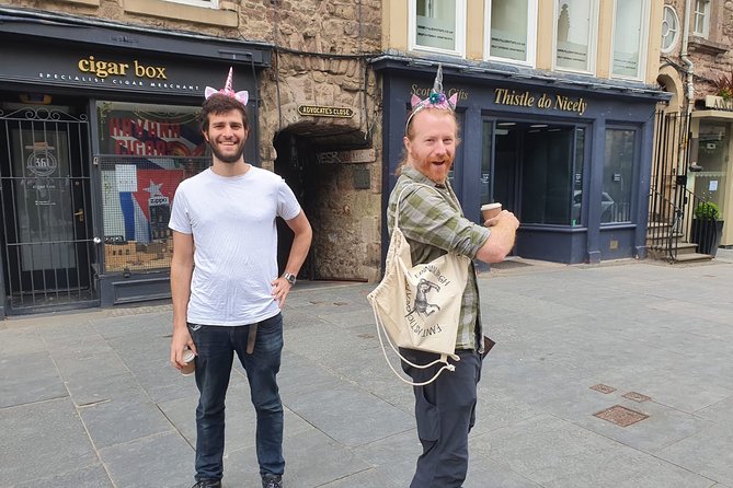 Fantastic Creatures of Edinburgh, and where to find them! - Stop 1 in Old Town: The Clues, the Walking, and the “Wait, What?” Moments