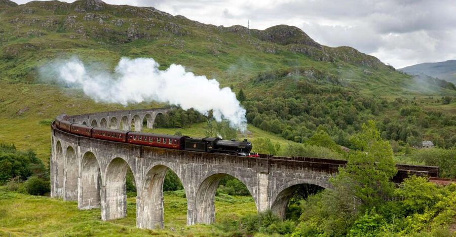 From Edinburgh: 2-Day Highlands Tour with Hogwarts Express - Culloden and Clava Cairns, how the story lands when you can stand where it happened