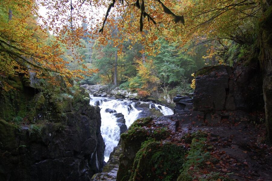 From Edinburgh: 2-Day Highlands Tour with Hogwarts Express - Overnight in Fort Augustus, why this base is such good value