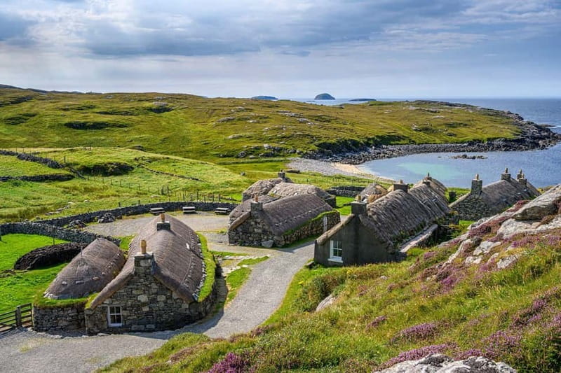 From Edinburgh: 6-Day Isle of Skye and Hebridean Hopper Tour - Day 5: Portree to Portree and Skye’s iconic trio, plus Eilean Donan
