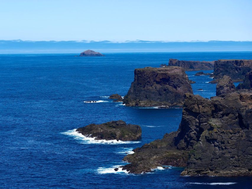 From Edinburgh: 6-Day Shetland & Nothernmost Explorer - Day 2: Lerwick, Shetland knitting, seals, and a New Stone Age site