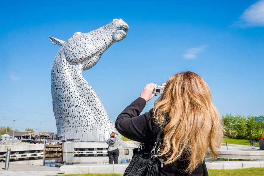 From Edinburgh: Loch Lomond, Kelpies & Stirling Castle Tour - Value check: is $57 worth it for 9 hours?