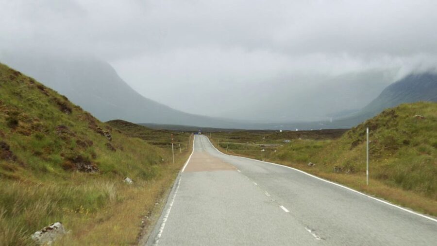 From Edinburgh: Loch Ness and Highlands Tour in Spanish - Key highlights worth clocking