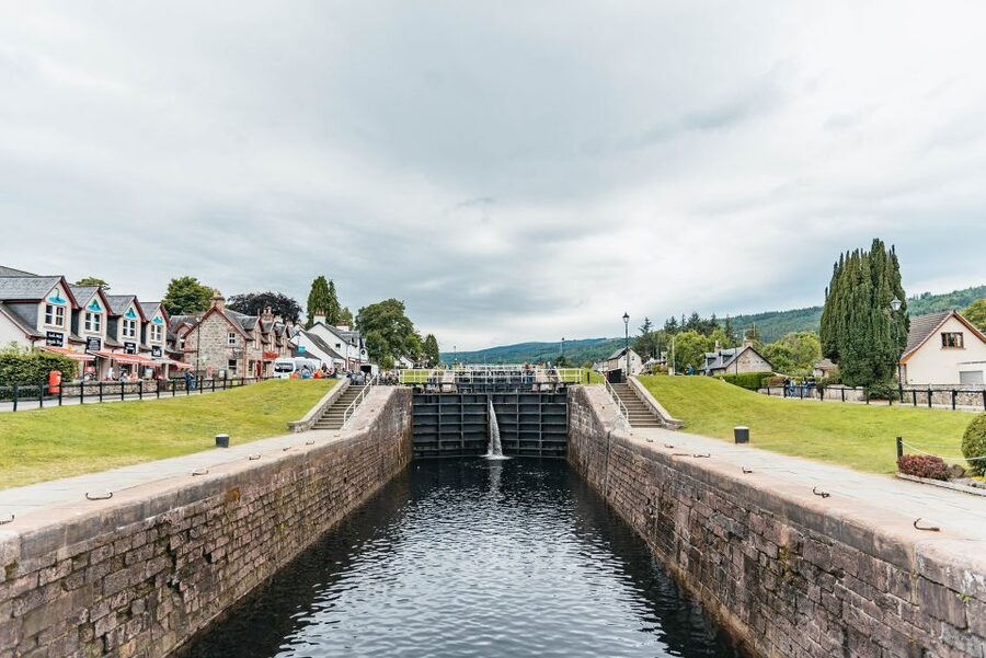 From Edinburgh: Loch Ness, Glenoce & The Highlands Day Tour - Great Rannoch Moor and Glen Coe: the Highlands drama in short form