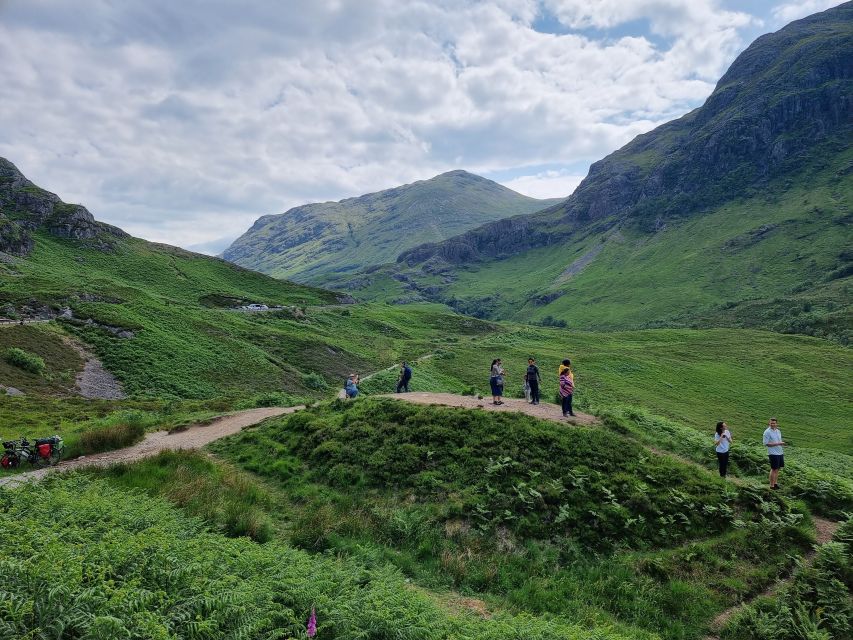 From Edinburgh: Loch Ness Private Day Tour with Transfers - Service quality: why the guide makes or breaks the day