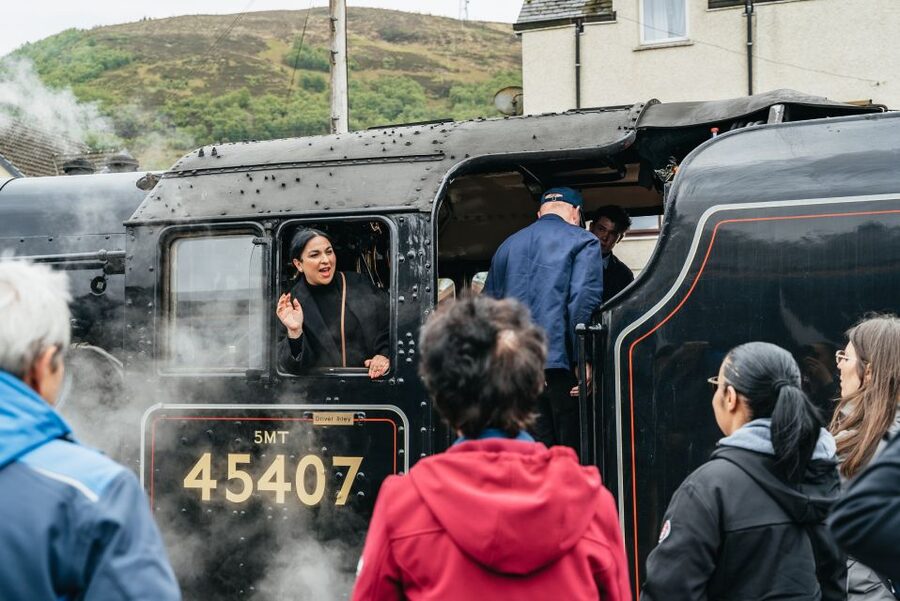 From Edinburgh: Magical Highlands Tour with Jacobite Train - Harry Potter moments on a real Scottish route