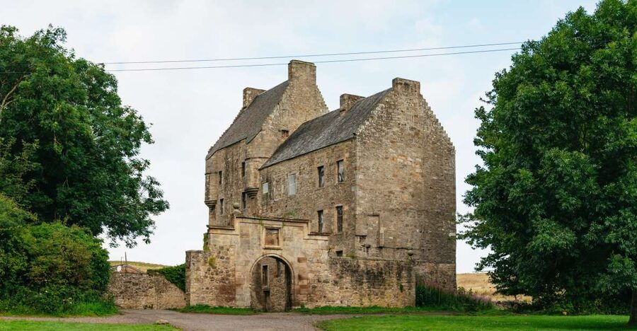 From Edinburgh: "Outlander" Filming Locations Explorer Tour - A 9-Hour Outlander Circuit from Edinburgh That Actually Stays on Track