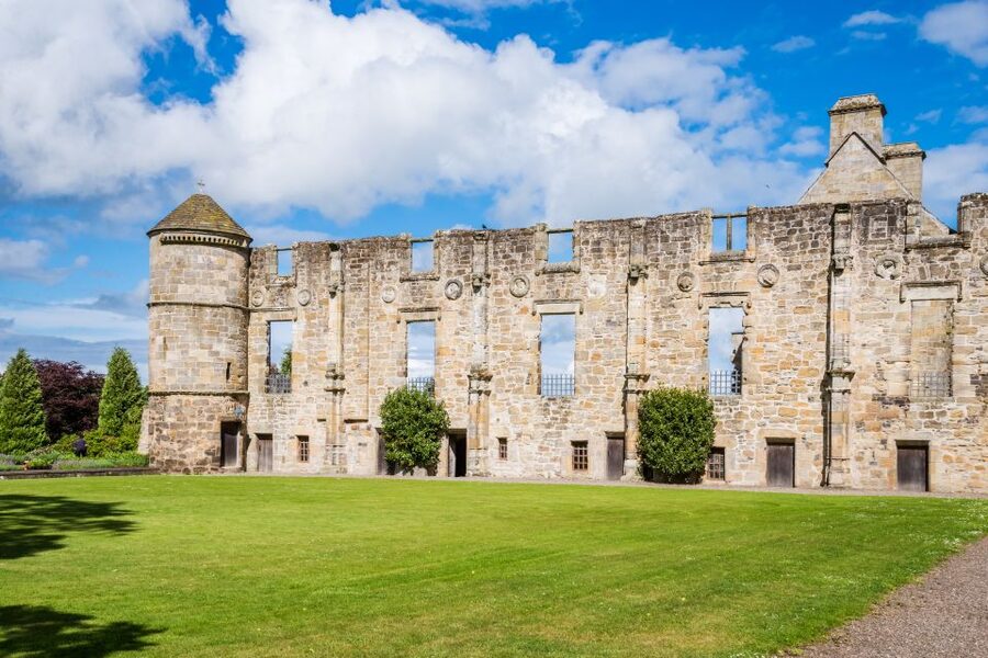 From Edinburgh: St Andrews & Fife's Fishing Villages - Who should book this day trip, and who might want a different plan