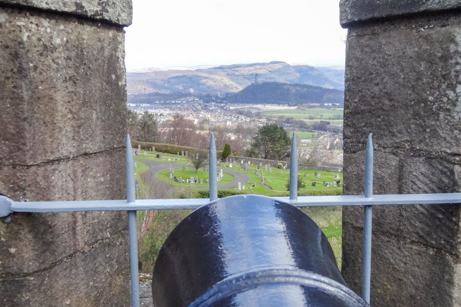 From Edinburgh: Stirling Castle, Loch Lomond & Whisky Tour - Stirling Castle: guided time plus your own wandering