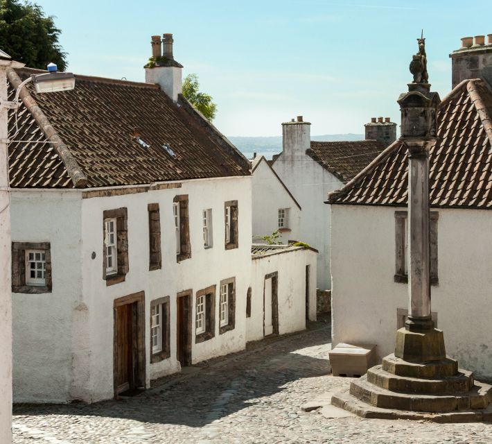 From Edinburgh: The Outlander Experience Guided Tour - Meeting Point, Coach Ride, and How the Timing Works