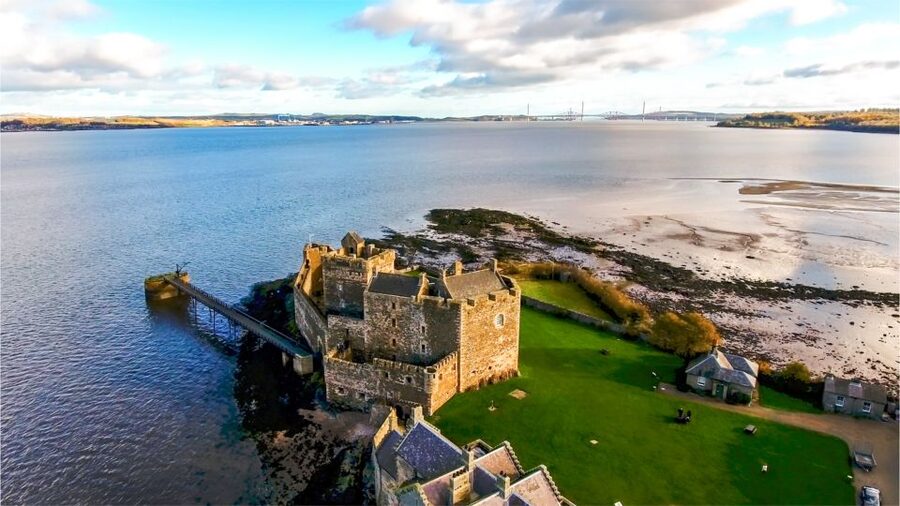 From Edinburgh: The Outlander Experience Guided Tour - Price and Value: What $62 Buys, and What Costs Extra