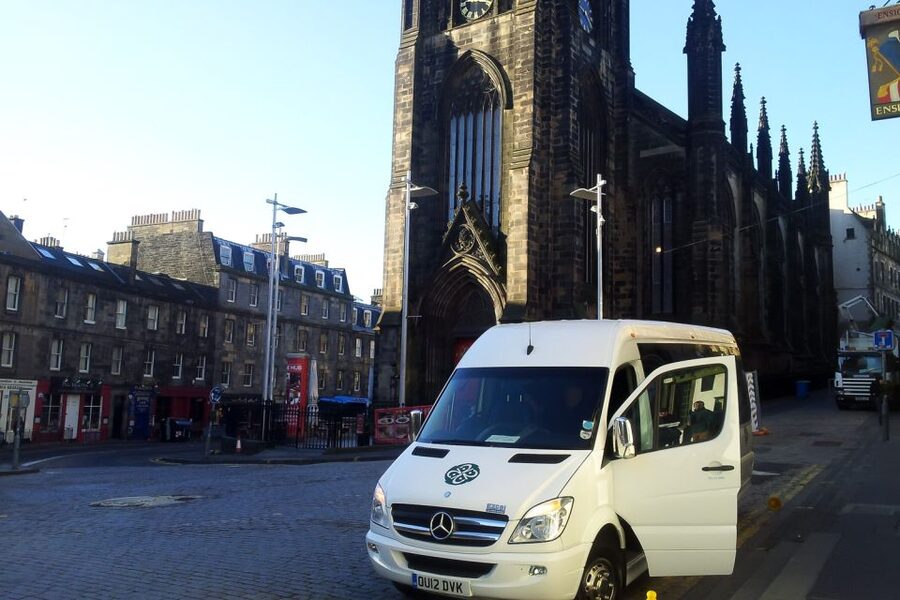 From Edinburgh: West Highland Lochs and Castles Day Trip - Inveraray on Loch Fyne: Town Time, Souvenir Hunting, and Castle Options