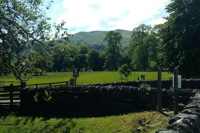 Full-Day Tour Loch Lomond, Stirling Castle and The Trossachs - Luss on Loch Lomond: village charm and optional cruise time