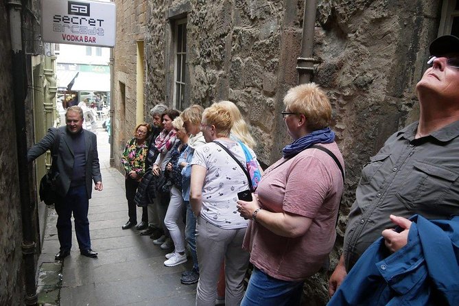 Guided Edinburgh Private Walking Tour - New Town options: Georgian streetscape and the big style shift