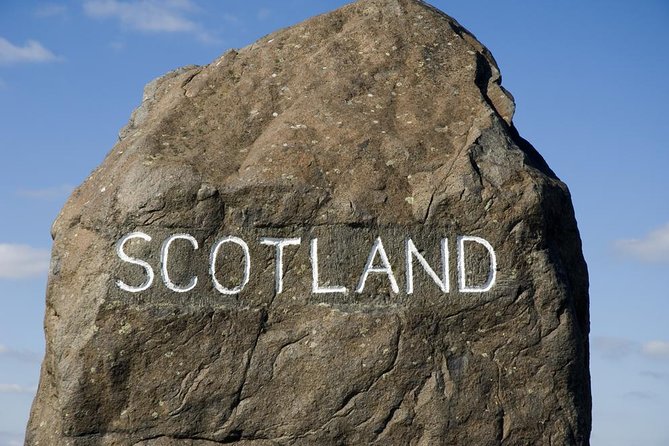 Hadrian's Wall & The Borders Tour from Edinburgh Incl. Admission - Comfort and logistics that can make or break a long day