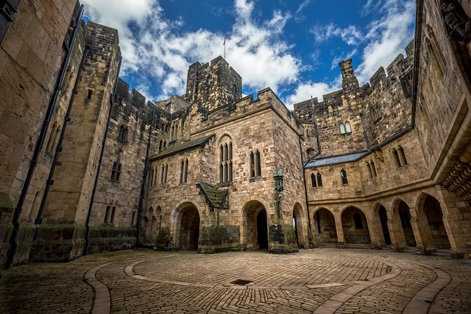 Harry Potter's Alnwick Castle and Scottish Borders Day Trip - Key highlights to know before you go
