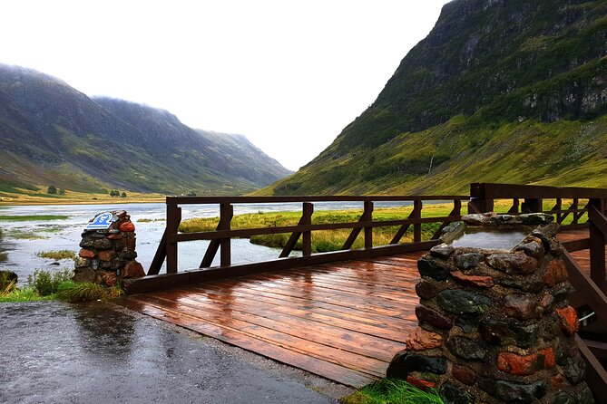 Highlands, Glencoe and Glenfinnan Viaduct Private Tour - Loch Shiel: wildlife potential and a slower 20-minute break